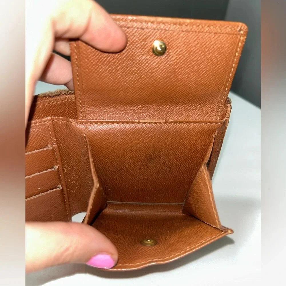 Louis Vuitton Monogram Bifold Wallet CA0968